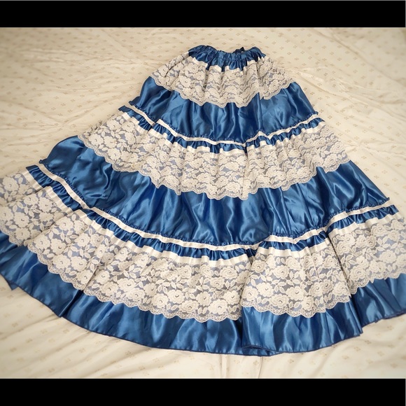 white traditional skirt